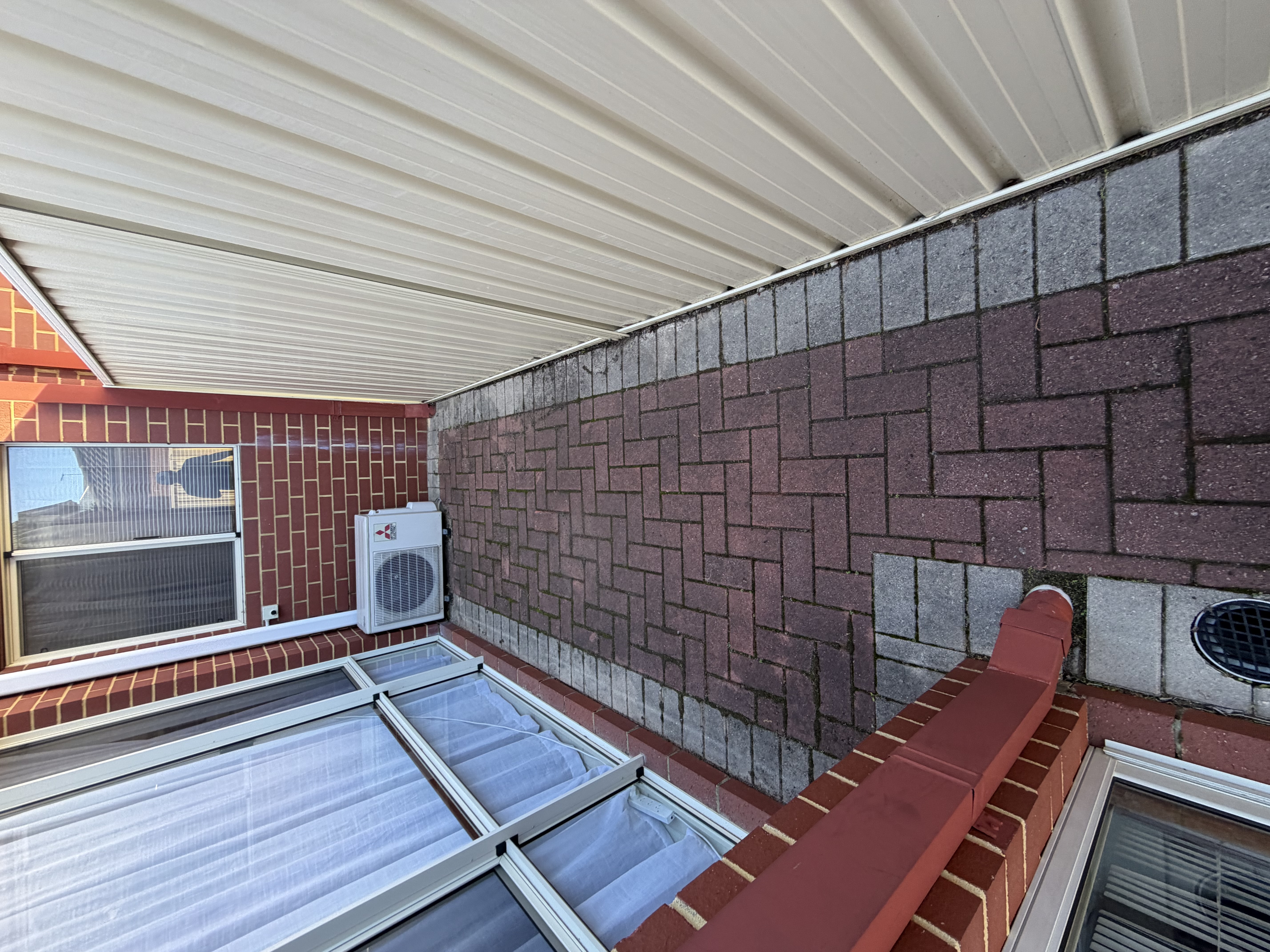 Brick pavers Brick paver side passage before — pressure cleaning Belmont Perth WA